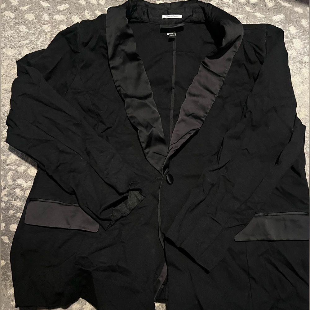 NWOT plus size women’s tux style  jacket